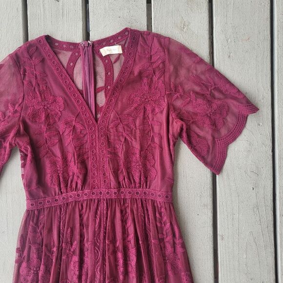 Altar'd State Women's Red Marionette Lace Embroidered Floral Maxi Dress Size M - Picture 4 of 8